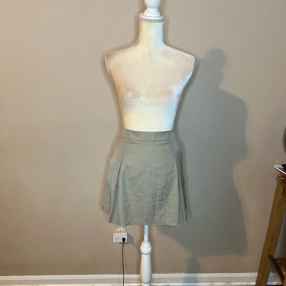 Topshop Beige Pleated Skirt - Picture 2 of 7